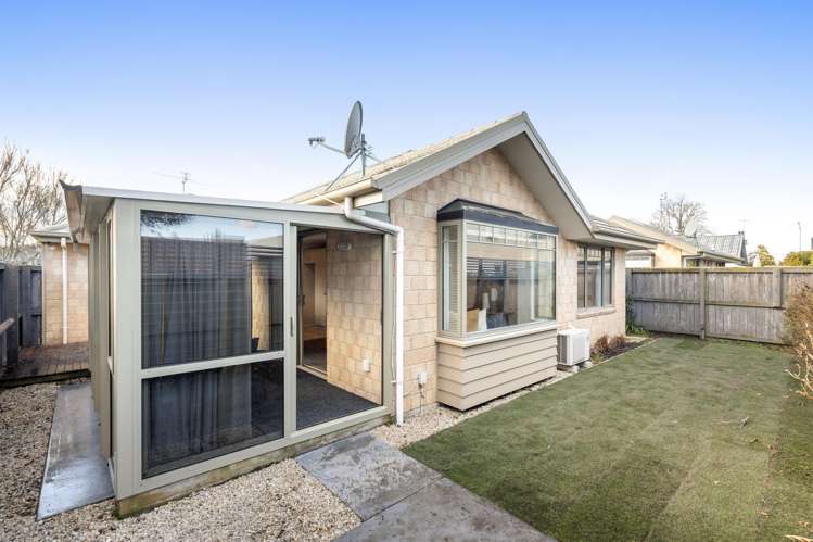 22A Bayliss Close Northwood_13