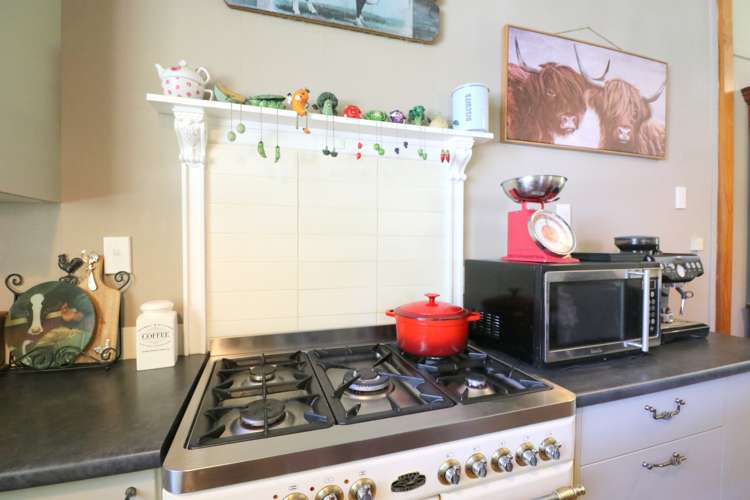 1059c Winton Lorneville Highway Winton Surrounds_7