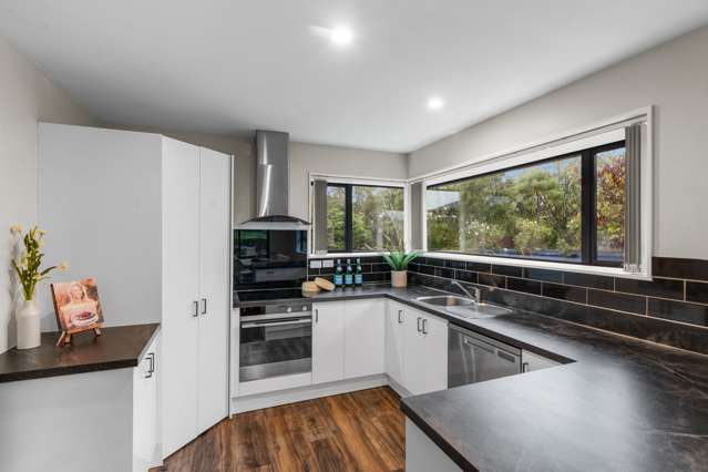 11 Kowhai Street Oxford_2