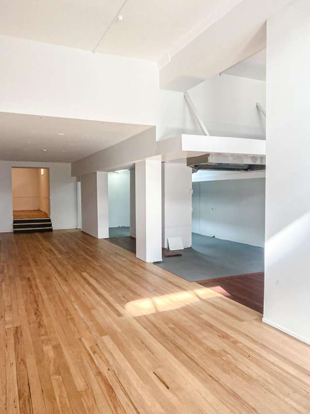 Shop 9 | 8  Commerce Street City Centre_4