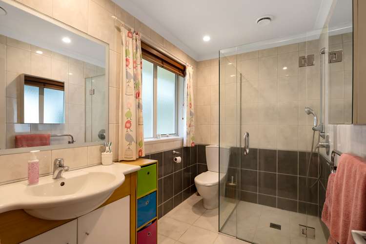 33 Mudgeways Road Massey_19