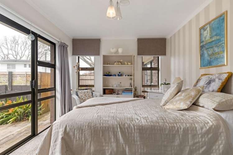 33 Aintree Crescent Awapuni_9