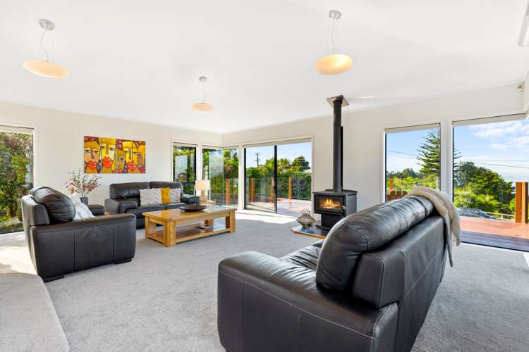 89 Victory Road Laingholm_6