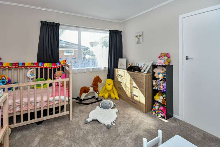21 Holland Street Pukekohe_11