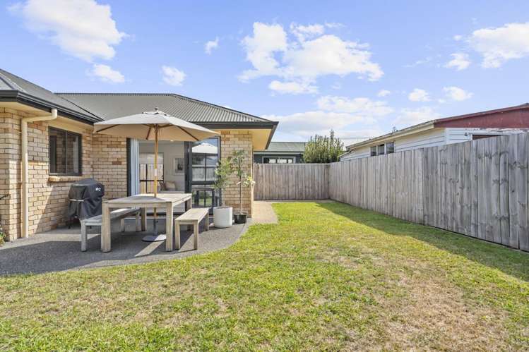 90A Grey Street 11373_14