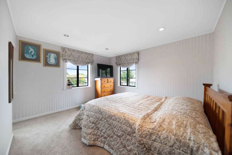 16 Len Garlick Place Pahurehure_16