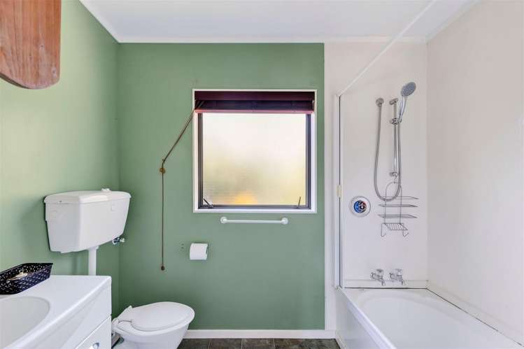 5a Ward Place Puponga_10