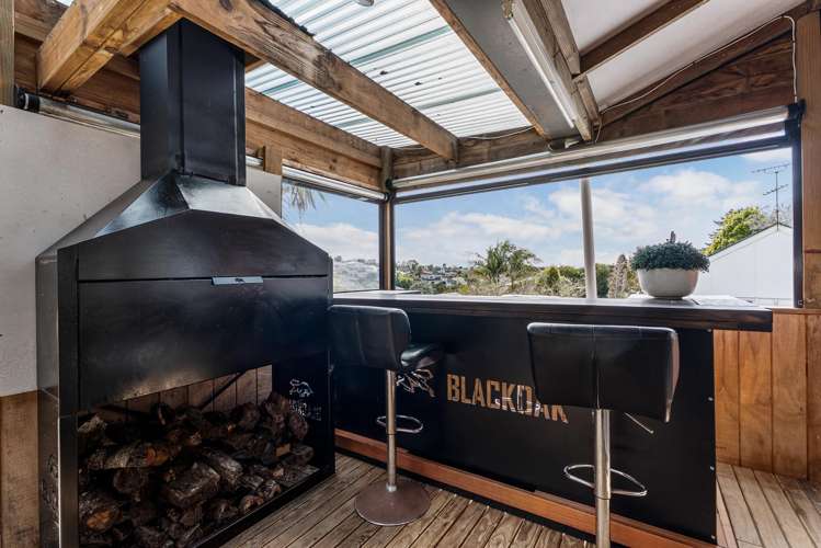 2/67 Langana Avenue Browns Bay_5