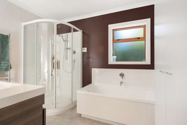 1 Crusader Drive Ruby Bay_3