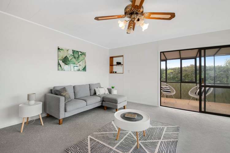 28 Albatross Road Red Beach_9