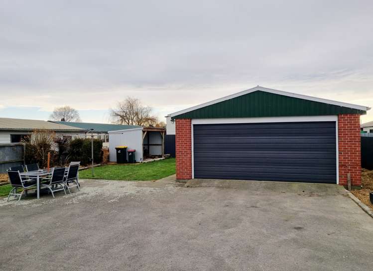 69 Trevors Road_5