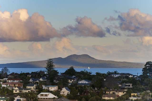 64 Caldera Drive Long Bay_1