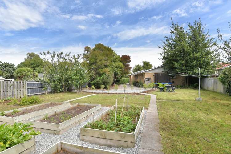 110 Main North Road Woodend_19