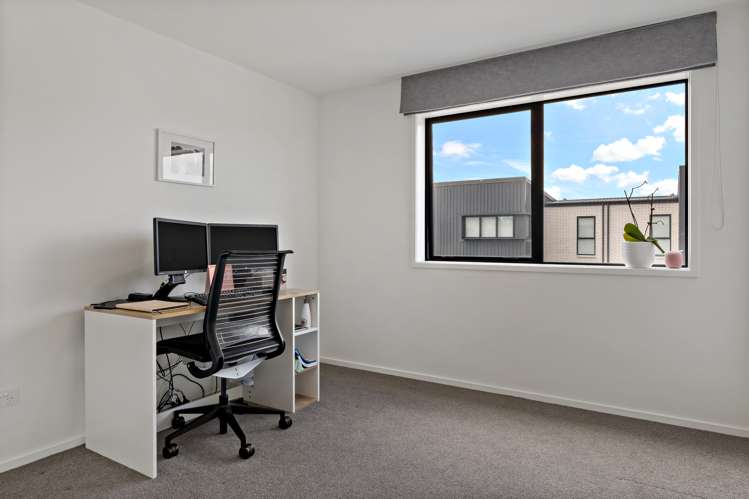 8 Kikorangi Lane Mount Wellington_23