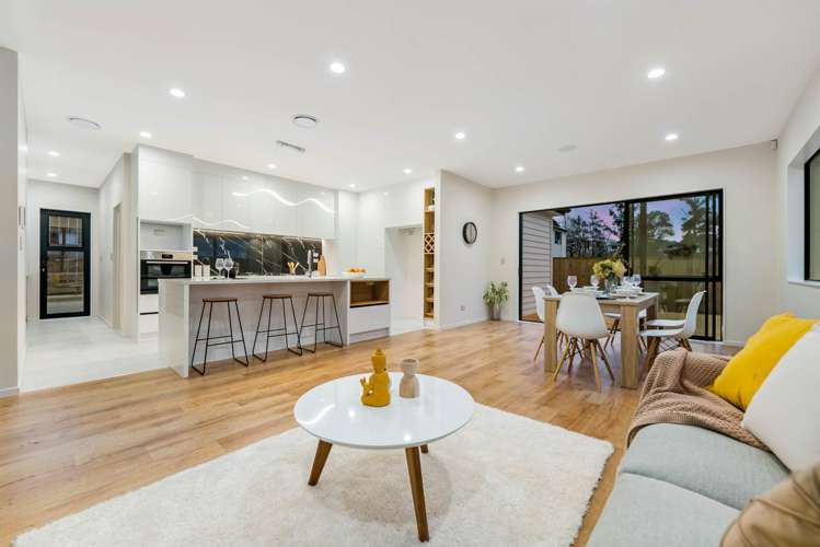 5 Tullymore Drive Flat Bush_7