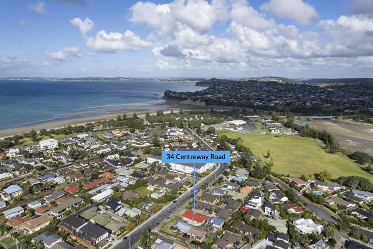 34 Centreway Road Orewa_18