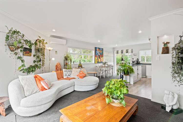 7 Annalise Place Orewa_8