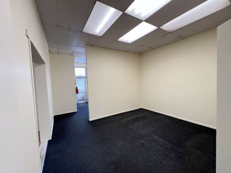 21 Clyde Road Browns Bay_5