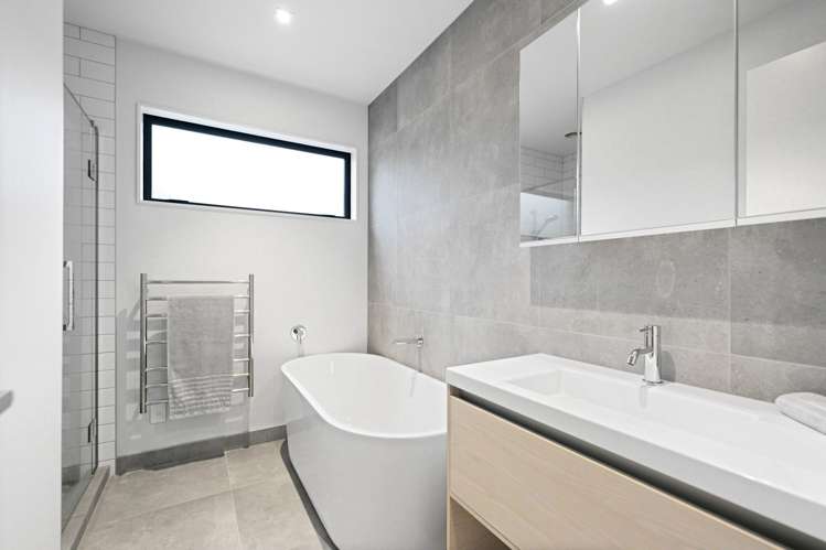 1/2 Manning Street Hamilton Central_27