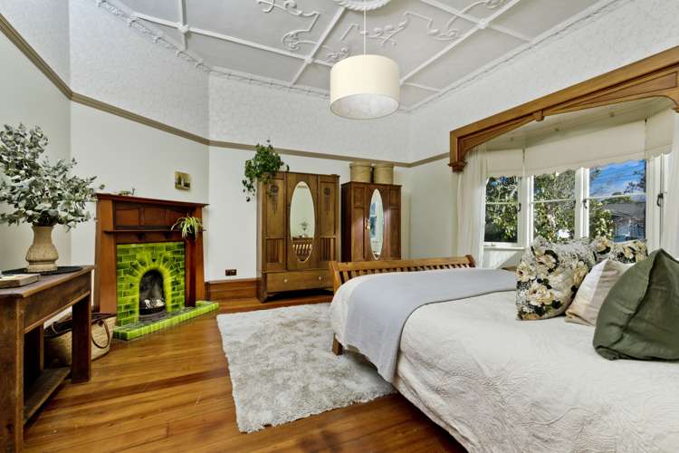 11 Ascot Avenue Narrow Neck_7