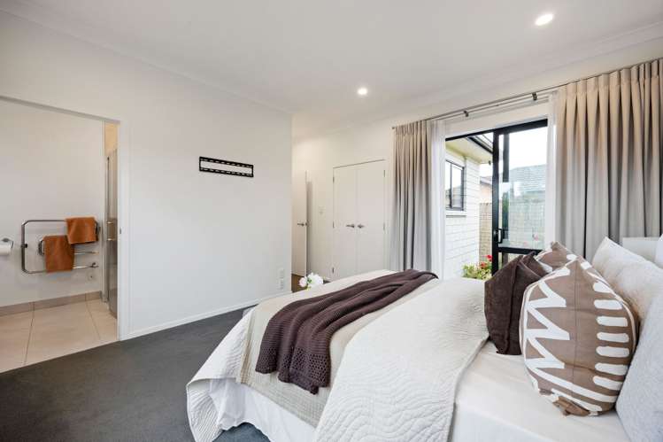 12 Stan Heather Drive Glenview_15