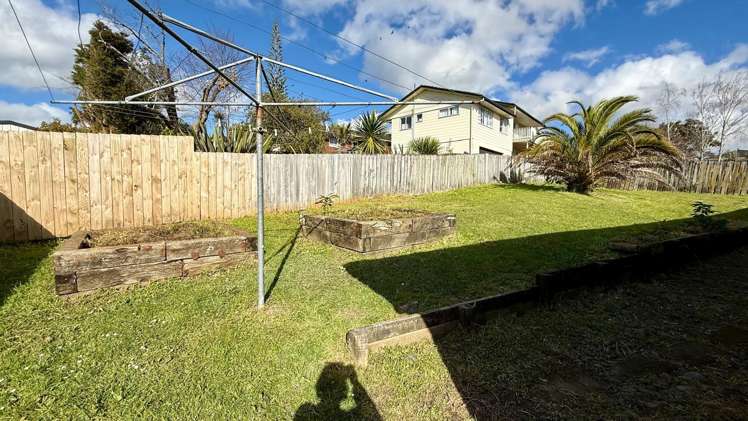 16A Roick Parade Glen Eden_12