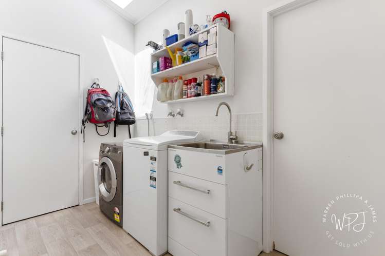 35 Carnoustie Drive Wattle Downs_14