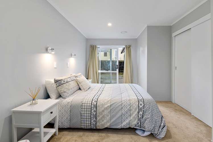 24c Grey Street Glenholme_13