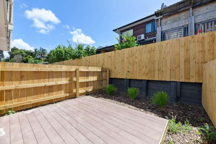 9/52B Rosedale Road Pinehill_19