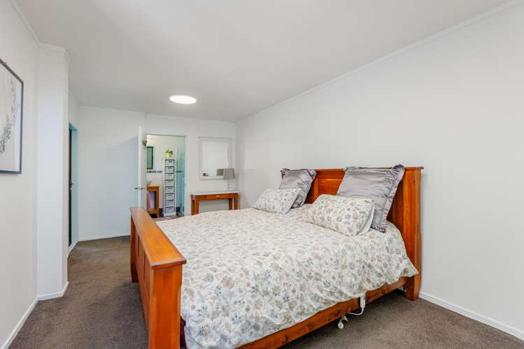 64 Ridge Road Mahurangi East_31