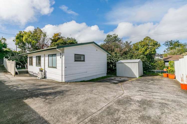 1/213 Lake Road Belmont_5