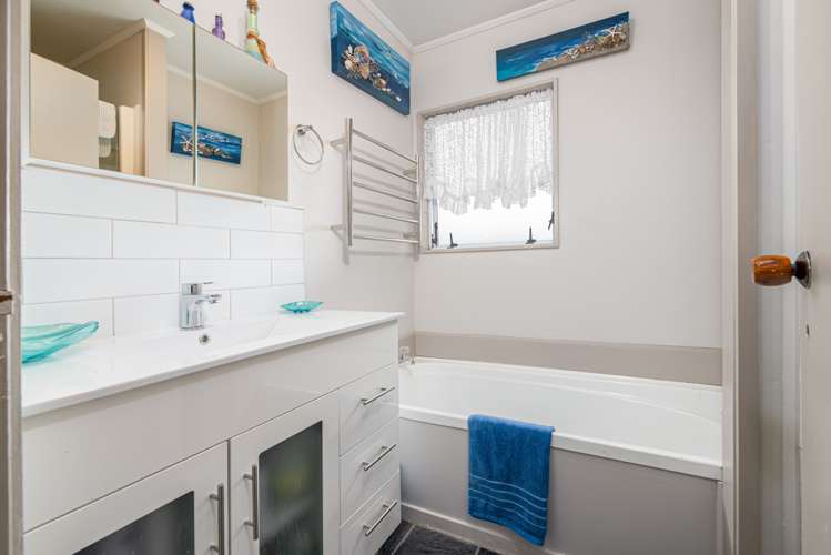 204 Solar Road Glen Eden_10