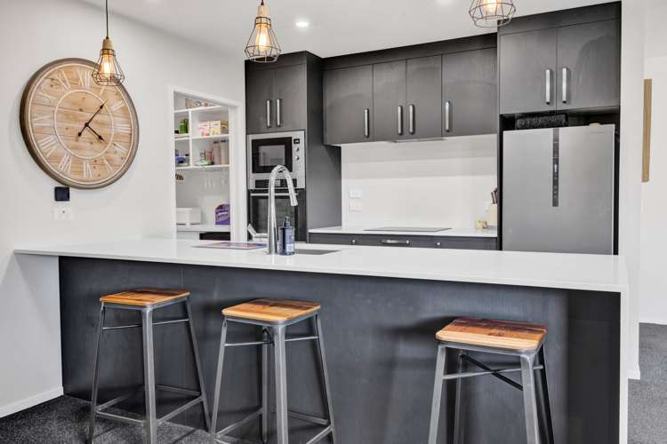 10 Mercade Close Stratford_12