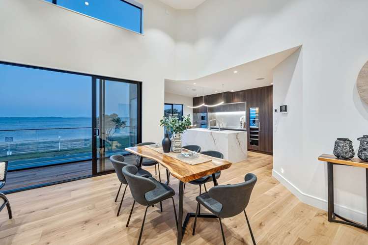 58 The Esplanade Eastern Beach_7