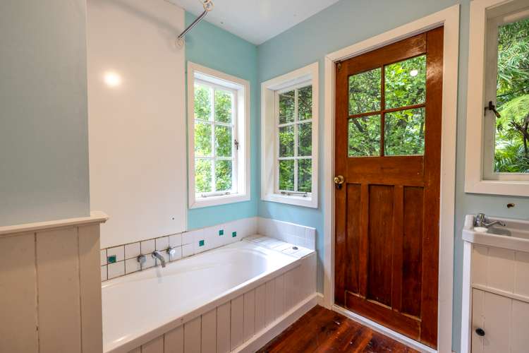 37 Hill Road Palm Beach_17