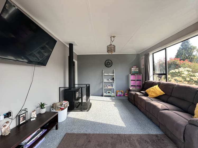 13 Constitution Avenue Milton_9