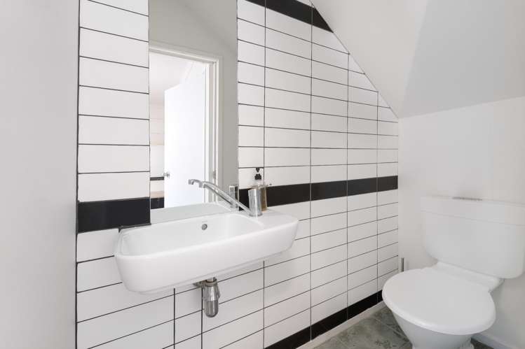 3/49 Henderson Valley Road Henderson_12