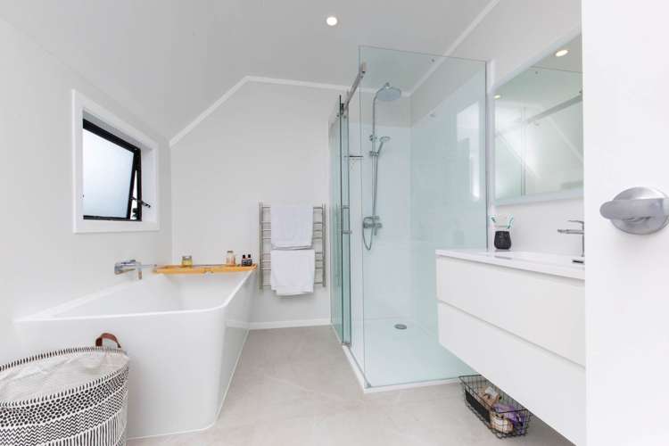 43a Saint Leonards Road Kelston_10