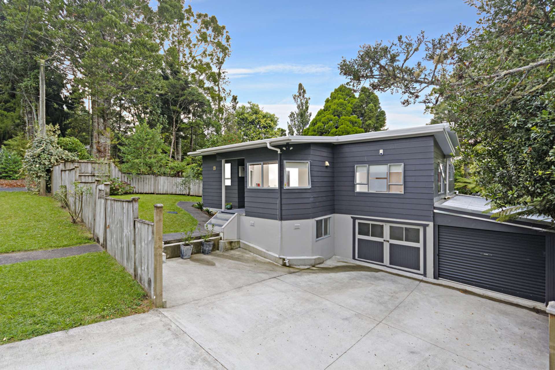 12 Hollywood Avenue Titirangi_0