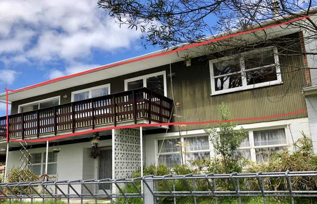 Upstairs 3 bedroom house with 1 bathroom.