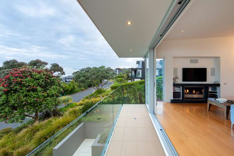 23 Whitby Crescent Mairangi Bay_9