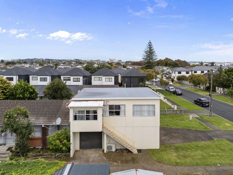 1/8 Maunu Road Papatoetoe_12