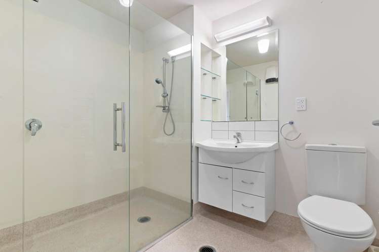 B207/21 Swanson Road Henderson_5