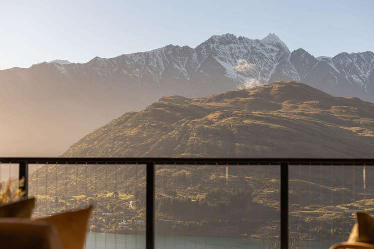 12A St Peters Place Queenstown_20