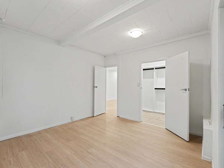 26 Mawney Road Henderson_14