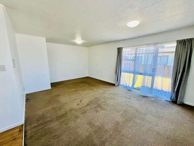 3/5 Cambridge Road Manurewa_3