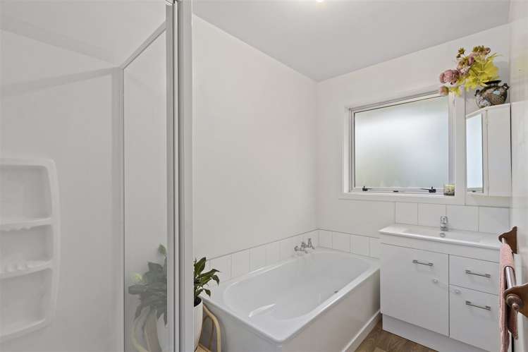 1/459 Bower Avenue Parklands_9