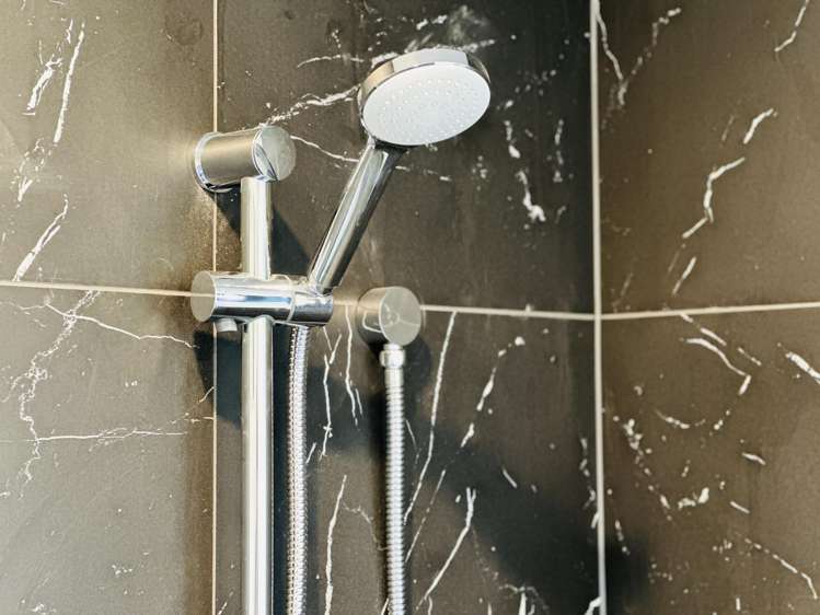 17 Poipoi Place Aranui_11