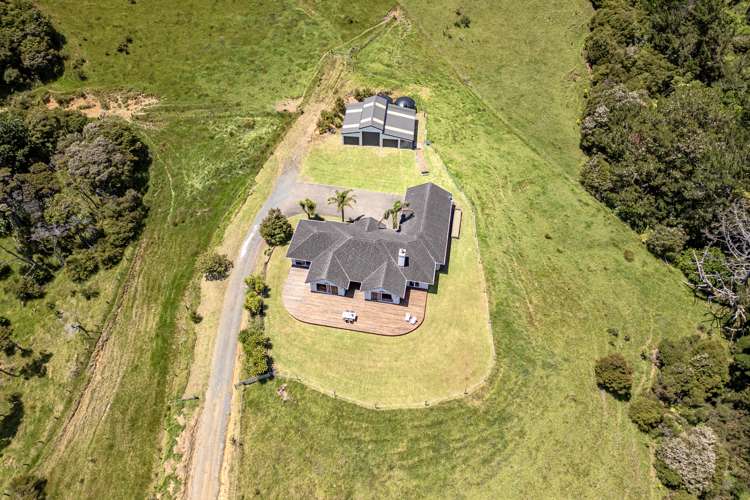 1682A Manaia Road_5