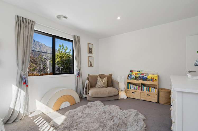 4 Durness Court Jacks Point_16